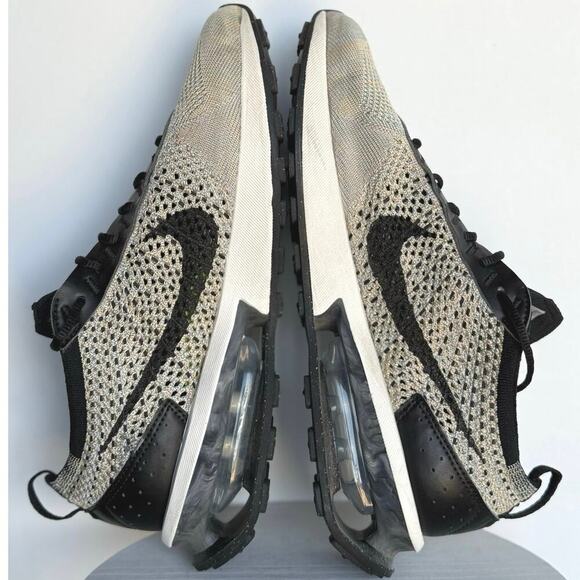 Nike Women's Air Max Fly Knit Racer Sneakers in Sesame Size 9 - Picture 4 of 12